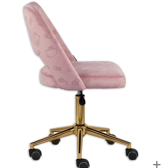 Hello Kitty Vanity Swivel Chair - Picture 5 of 5